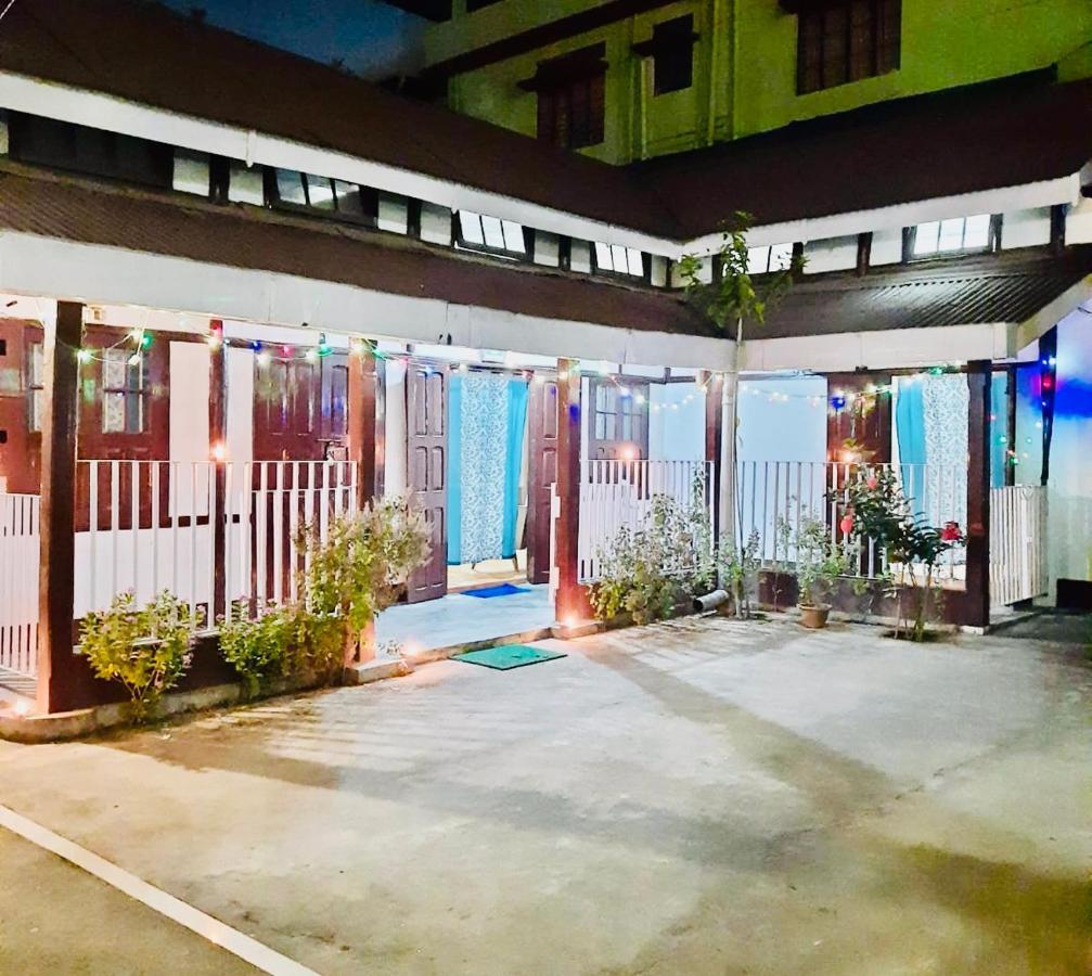 גווהטי Namaskar Lodge And Homestay מראה חיצוני תמונה