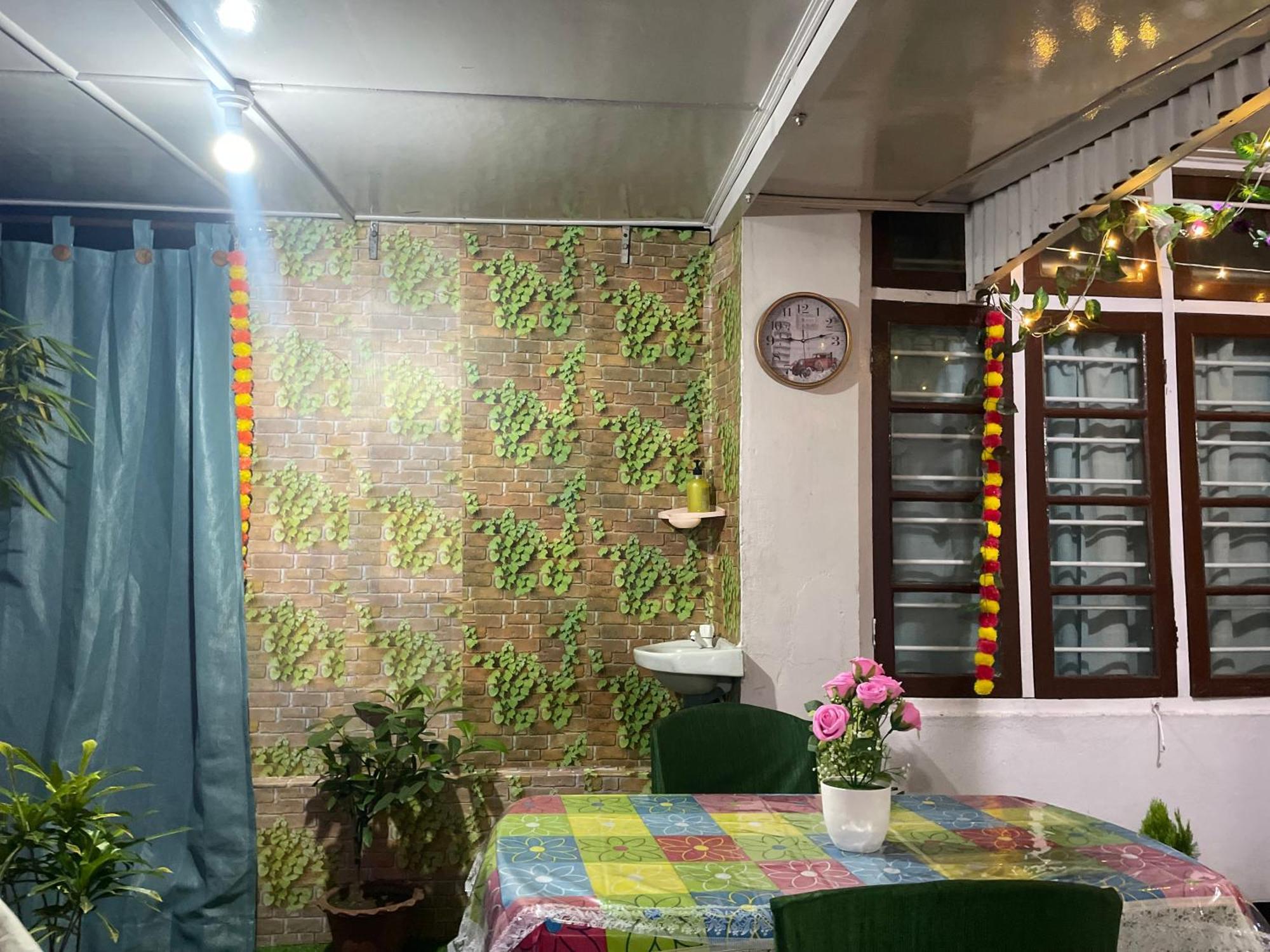 גווהטי Namaskar Lodge And Homestay מראה חיצוני תמונה
